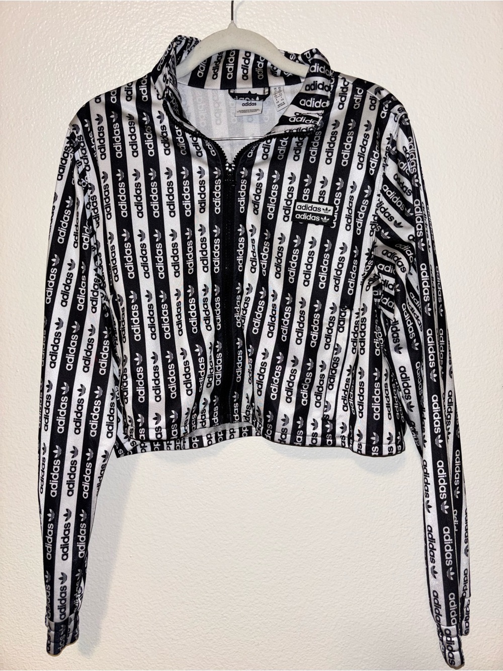 Adidas Womens Originals Full Zip Track Top FM2489 - Picture 2 of 6